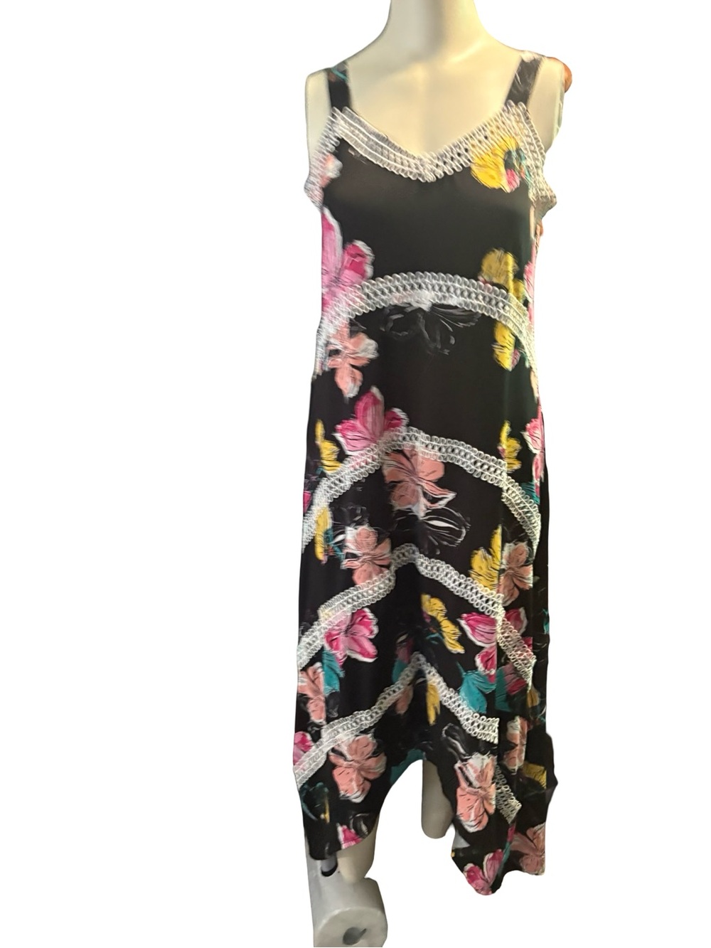 Black Floral Lace-Trim Maxi Dress